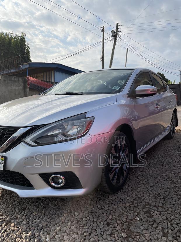 Nissan Sentra SR 2016 Silver