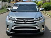 Toyota Highlander LE 2019 Silver for sale