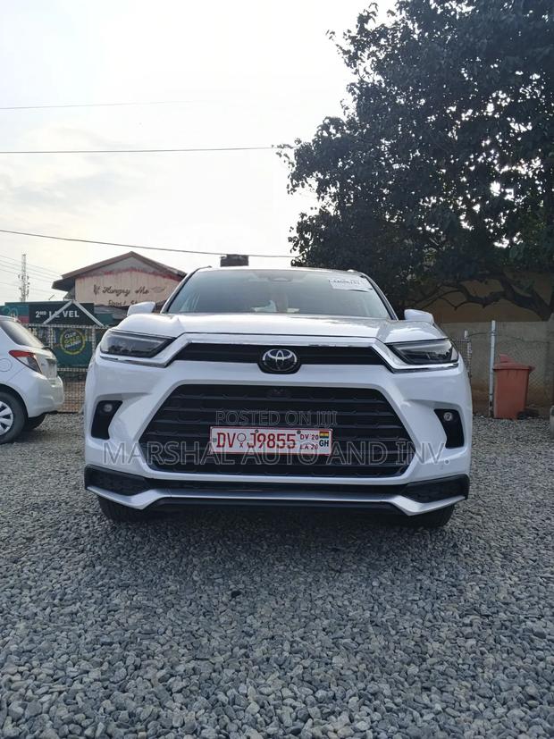 Toyota Grand Highlander Platinum 2025 White
