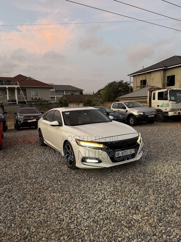 Honda Accord 2019 White