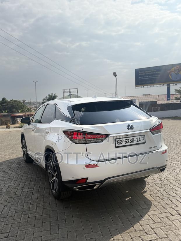 Lexus RX 2022 White