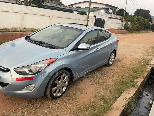 Hyundai Elantra 2013 Blue