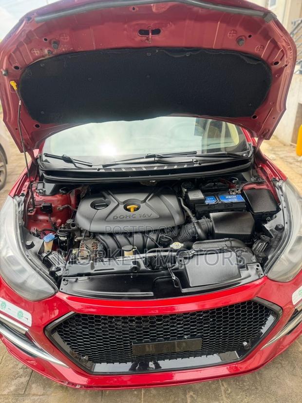 Hyundai Elantra Limited Sedan FWD (1.8L 4cyl 6A) 2013 Red