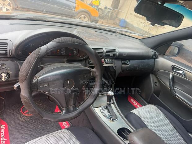 Mercedes-Benz C230 2008 Black