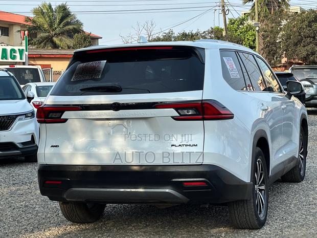 Toyota Highlander 2025 White