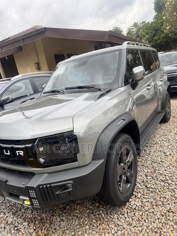 Jetour T2 2.0 Petrol AWD 2025 Silver