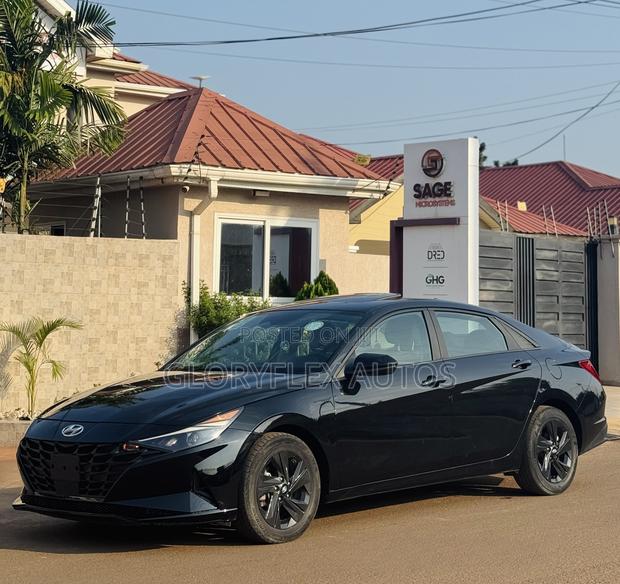 Hyundai Elantra SEL 2023 Teal
