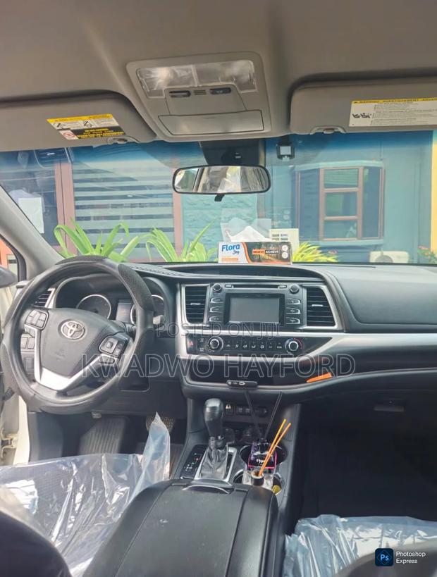 Toyota Highlander 2019 White
