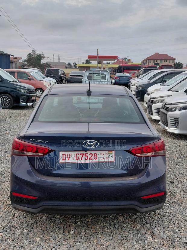 Hyundai Accent Limited 2021 Blue