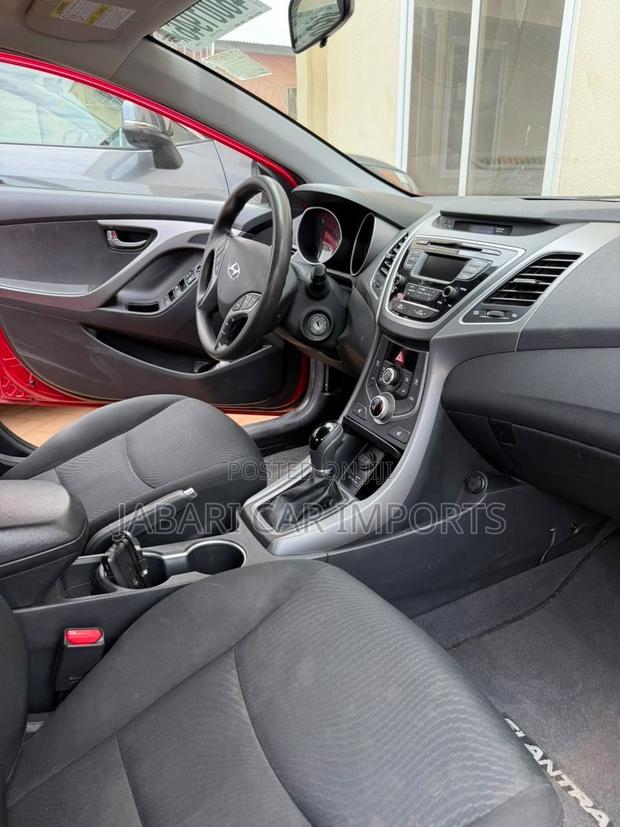 Hyundai Elantra Sport 4dr Sedan (2.0L 4cyl 6M) 2015 Red