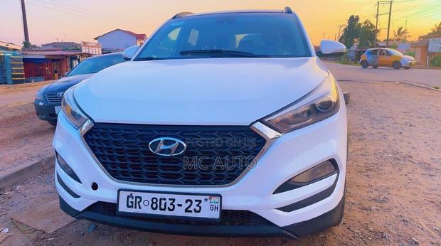 Hyundai Tucson 2017 White