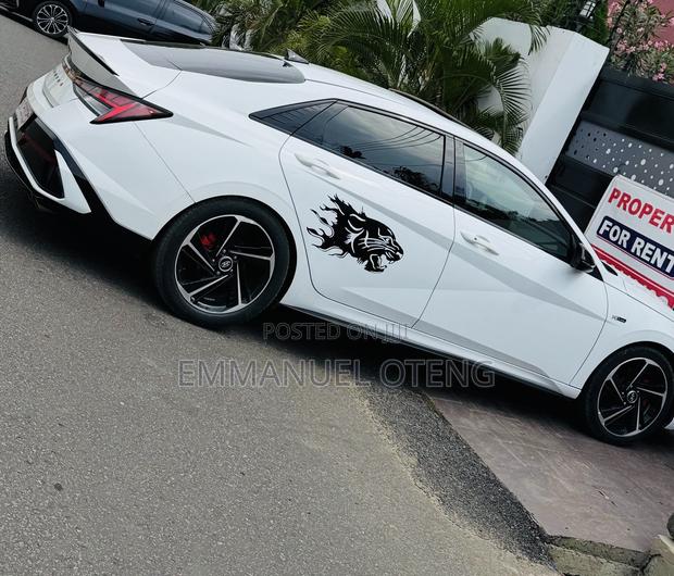 Hyundai Elantra 2021 White