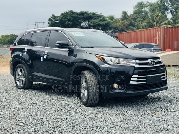 Toyota Highlander Limited Platinum 2019 Black