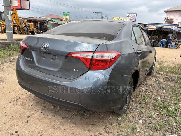 Toyota Corolla LE Eco 4dr Sedan (1.8L 4cyl CVT) 2016 Gray