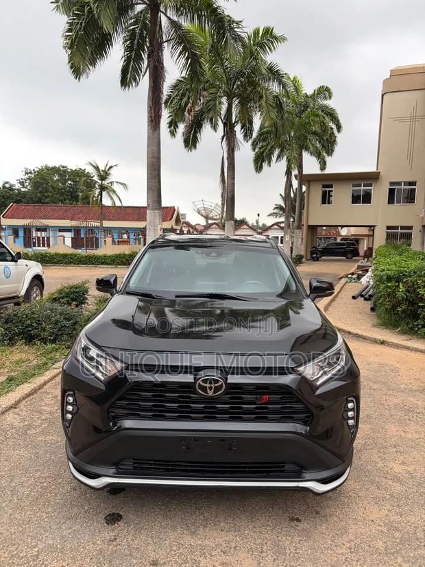 Toyota RAV4 2020 Black