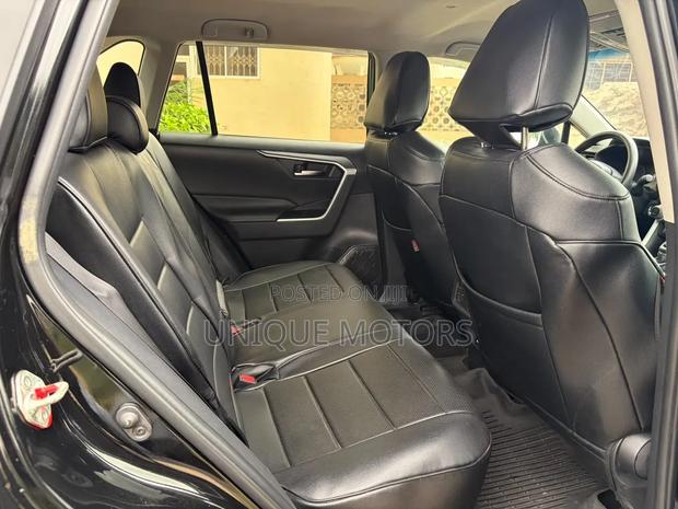 Toyota RAV4 2020 Black