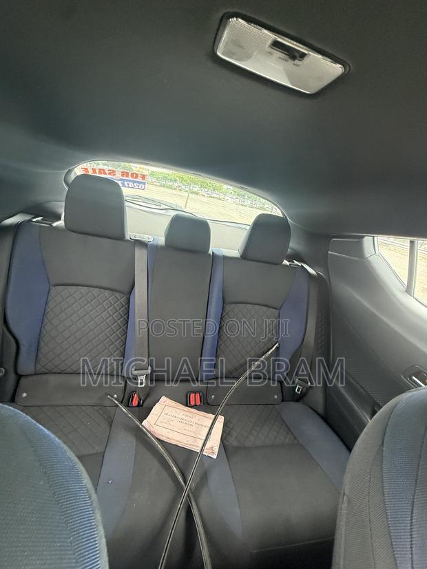 Toyota C-HR XLE FWD 2020 Black