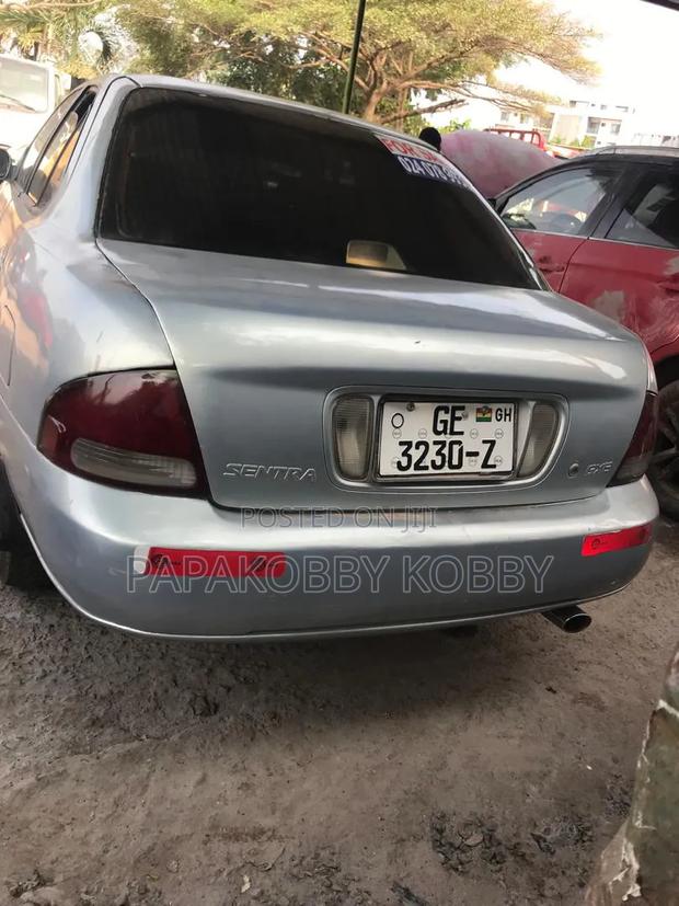 Nissan Sentra SE-R 2002 Gray