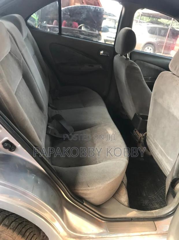 Nissan Sentra SE-R 2002 Gray