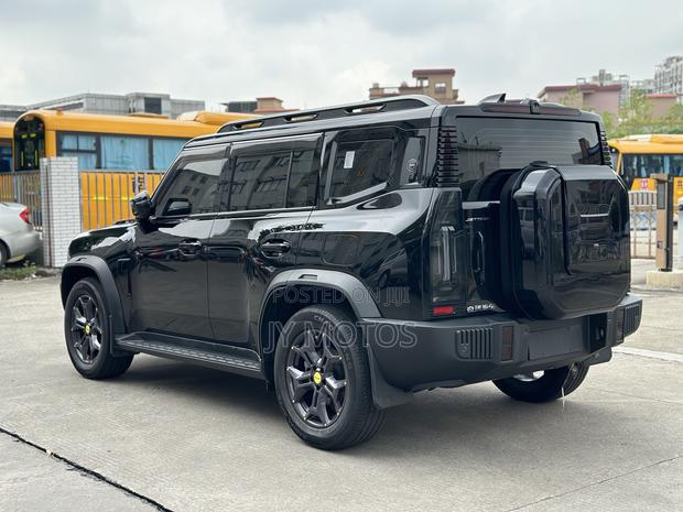 Jetour T2 2.0 Petrol AWD 2024 Black