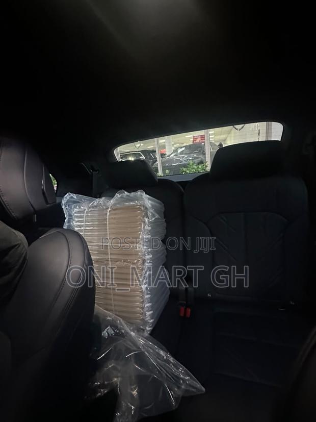 New Zeekr 9X 2025 Black
