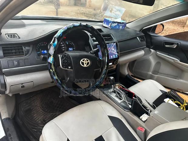 Toyota Camry 2014 White