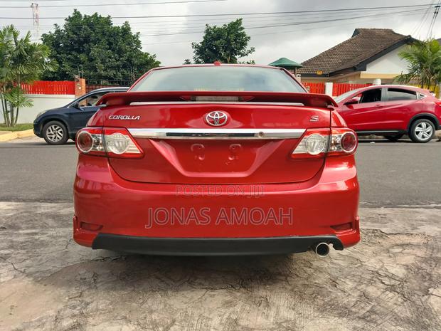 Toyota Corolla S 4dr Sedan (1.8L 4cyl 4A) 2013 Red
