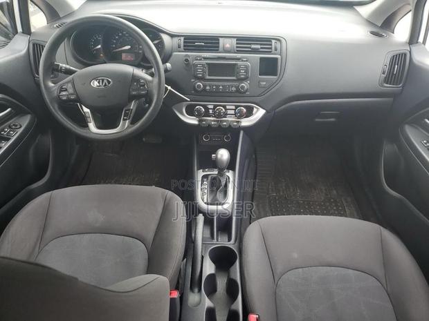 Kia Rio 2015 White