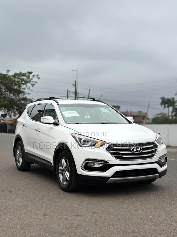 Hyundai Santa Fe Limited Ultimate AWD 2018 White