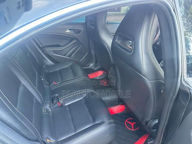 Mercedes-Benz CLA-Class 2016 Black
