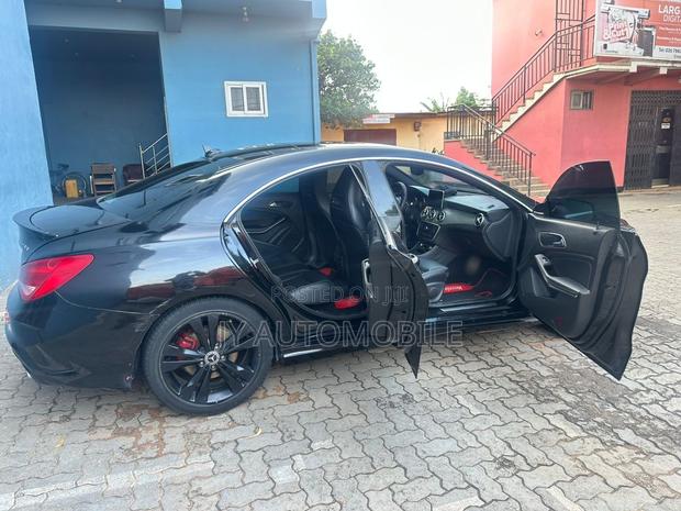 Mercedes-Benz CLA-Class 2016 Black