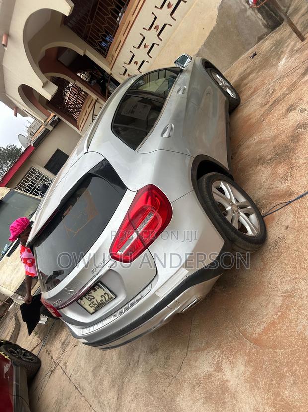 Mercedes-Benz GLA 250 2015 Silver