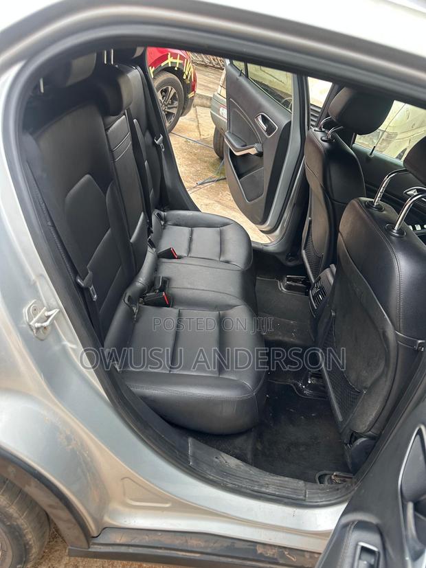 Mercedes-Benz GLA 250 2015 Silver