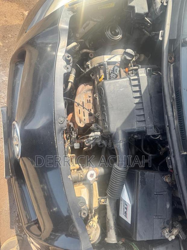 Toyota Vitz 2010 Black