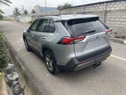 Toyota RAV4 XLE AWD 2019 Silver for sale