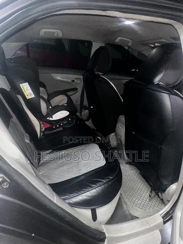 Toyota Corolla 1.8 Exclusive Automatic 2009 Gray