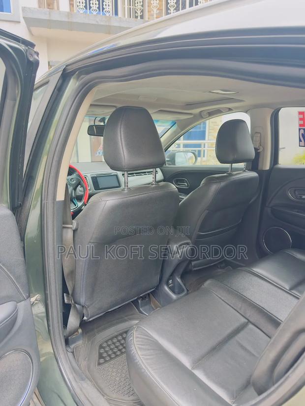 Honda HR-V 4dr SUV (1.5L 4cyl CVT) 2016 Green