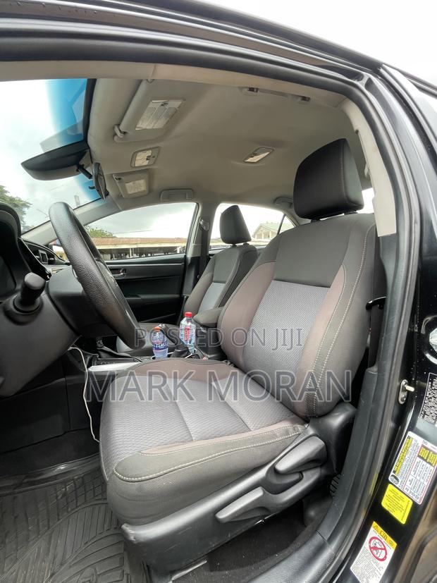 Toyota Corolla LE ECO 4dr Sedan (1.8L 4cyl CVT) 2017 Black
