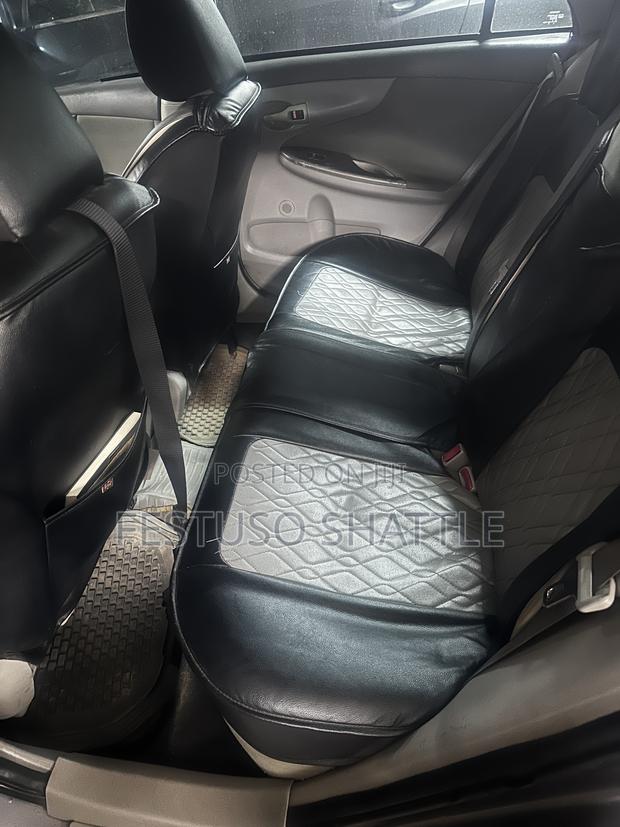 Toyota Corolla 1.8 Exclusive Automatic 2009 Gray