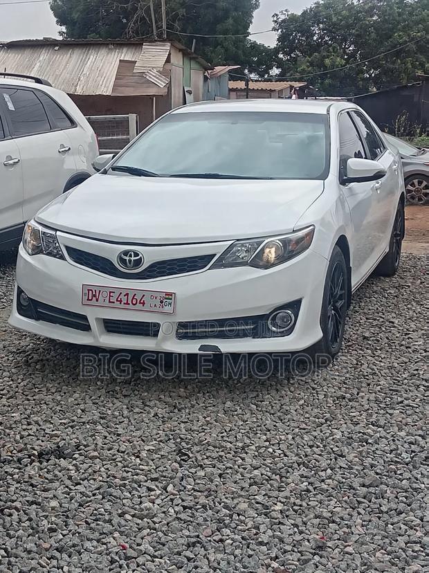 Toyota Camry 2013 White