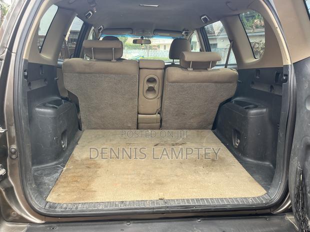 Toyota RAV4 2010 Brown