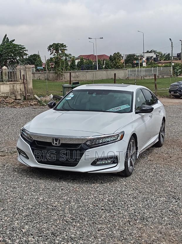 Honda Accord Touring 2.0T 2020 White