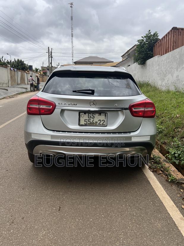 Mercedes-Benz GLA 250 SV Premium 2014 Silver