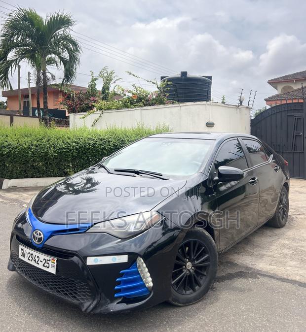 Toyota Corolla SE 4dr Sedan (1.8L 4cyl CVT) 2017 Black