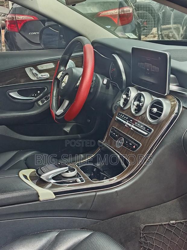 Mercedes-Benz C300 2016 Matt Black