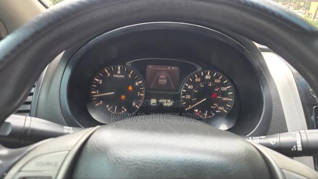 Nissan Altima 2.5 S 4dr Sedan (2.5L 4cyl CVT) 2015 Gray