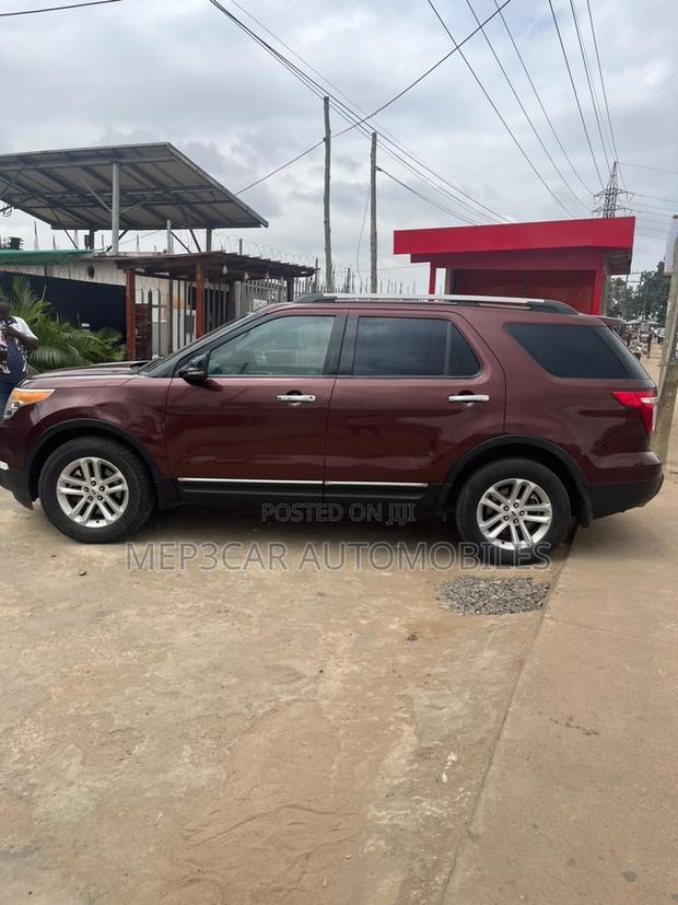 Ford Explorer 2015 Brown