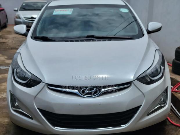Hyundai Elantra 2014 White