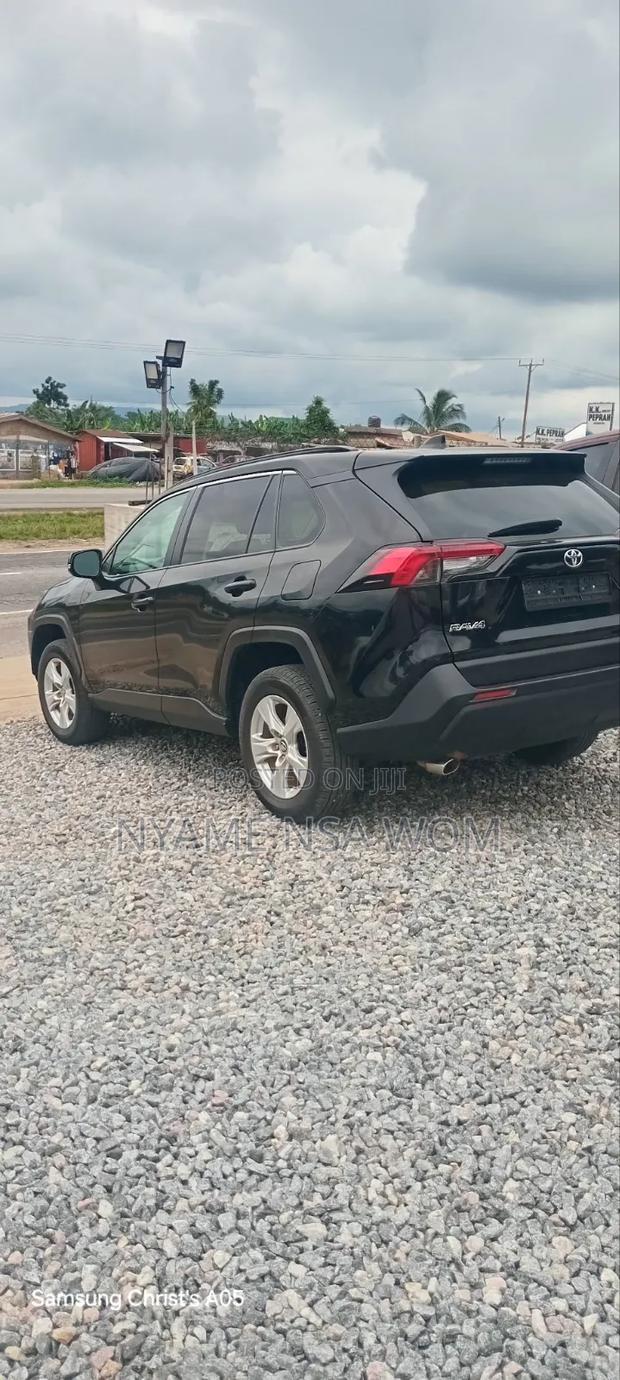 Toyota RAV4 2020 Black