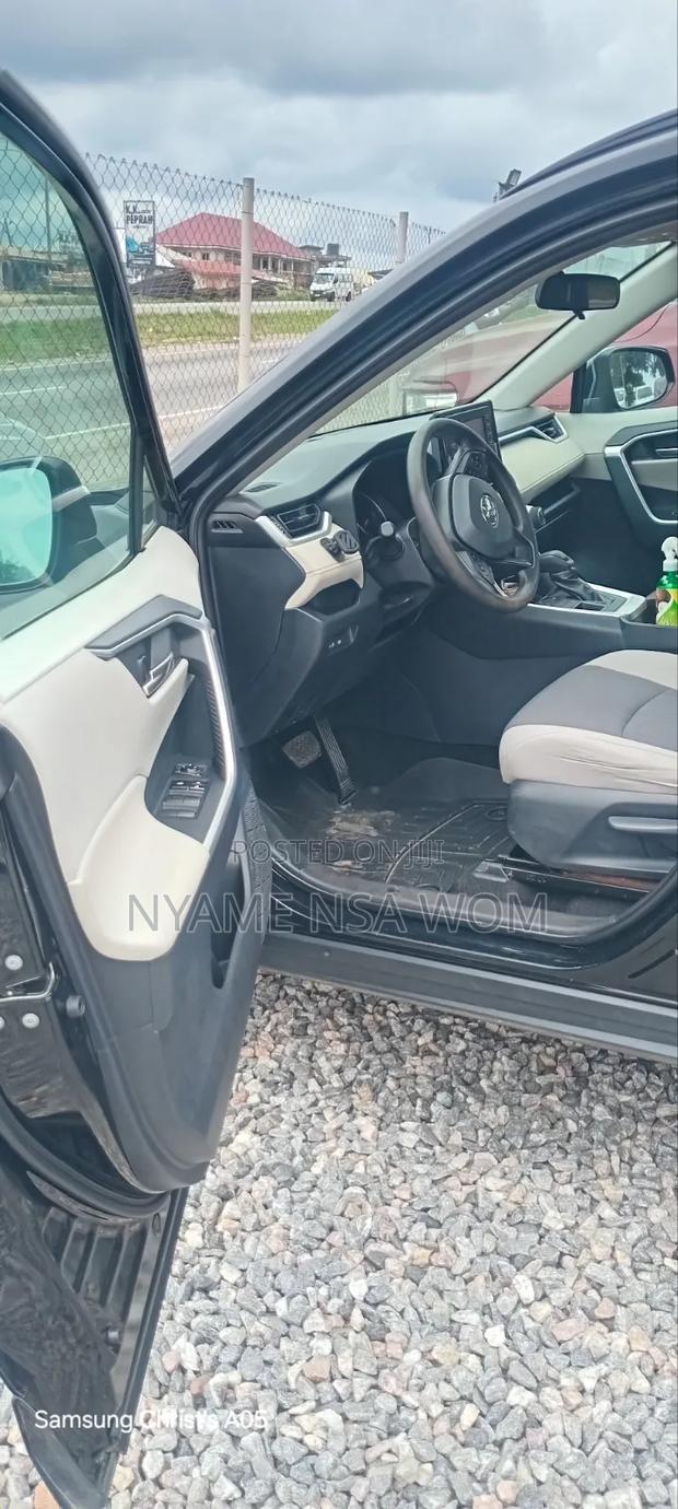 Toyota RAV4 2020 Black